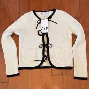Zara Women's Cream Cardigan with Black Accents